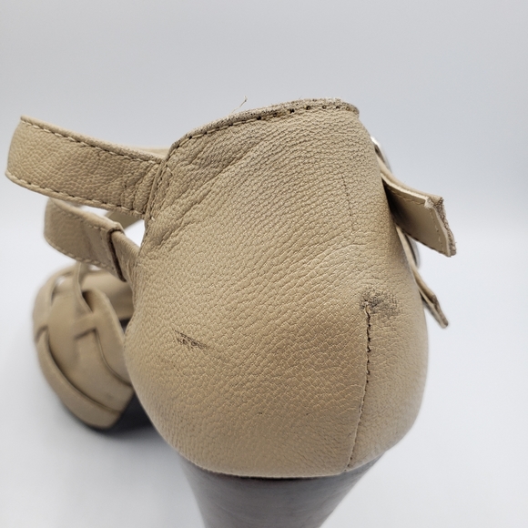 Kristin Davis Tan Leather Platform Heels - Picture 6 of 9